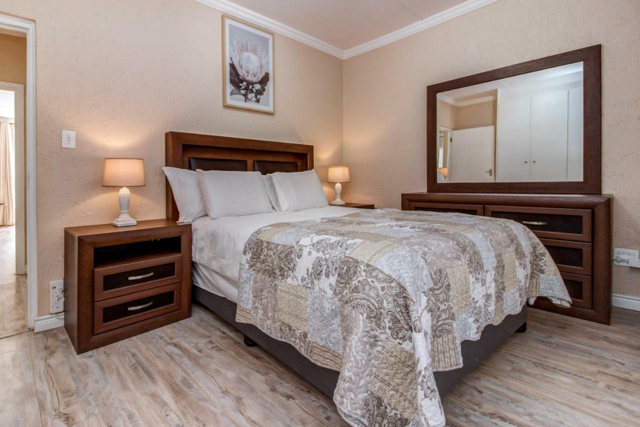 Upmarket Sandton Apartment Johannesburg Dış mekan fotoğraf
