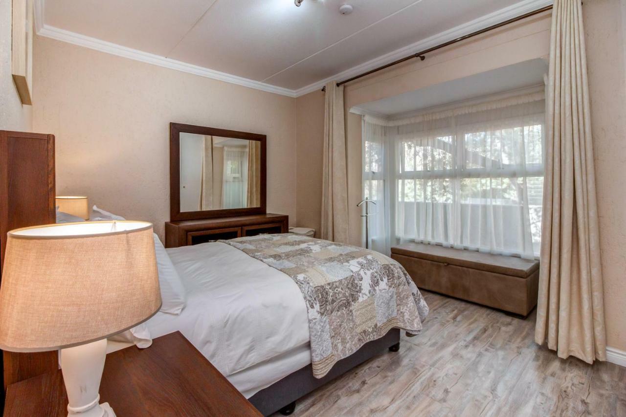 Upmarket Sandton Apartment Johannesburg Dış mekan fotoğraf