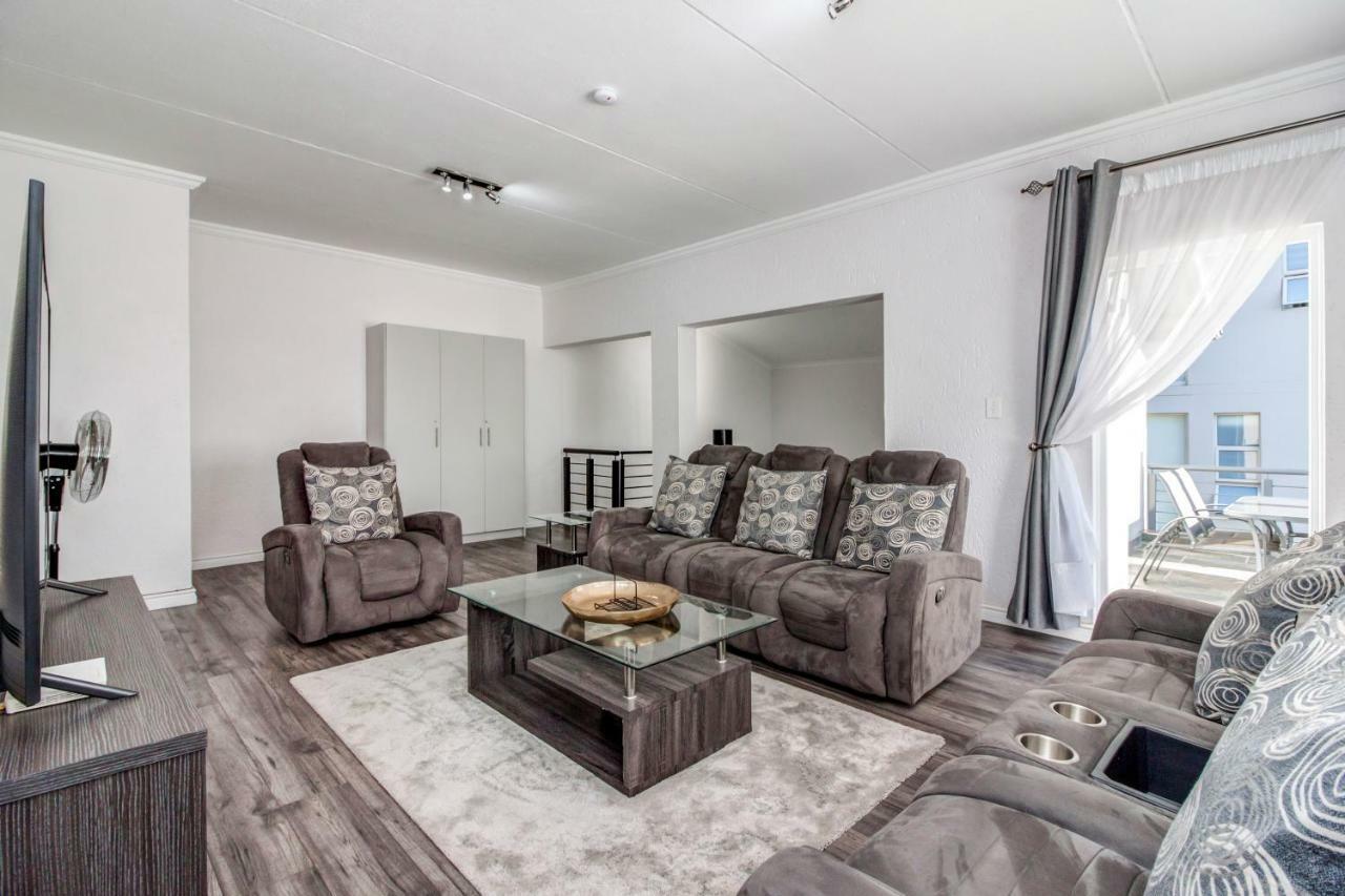 Upmarket Sandton Apartment Johannesburg Dış mekan fotoğraf